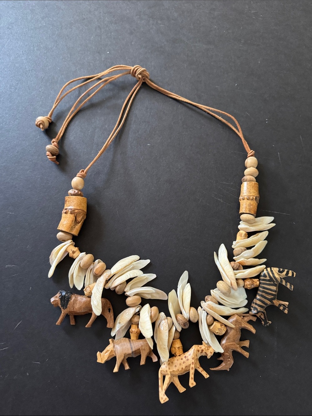 Vintage Wood Safari Animal Necklace - Picture 7 of 16